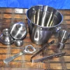 coqueteleira kit de bar premium com 6 peças - balde de gelo - dosador para drinks - pegador de gelo - abridor de garrafas - organizador