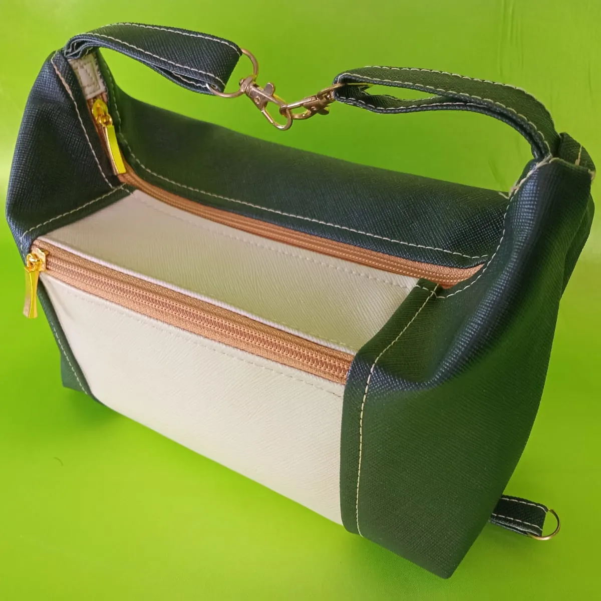 Necessaire e bolsa feminina tamanho grande - NKoisas